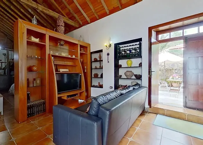 Sea View In - 70 Sqm Apartament La Laguna (Tenerife)